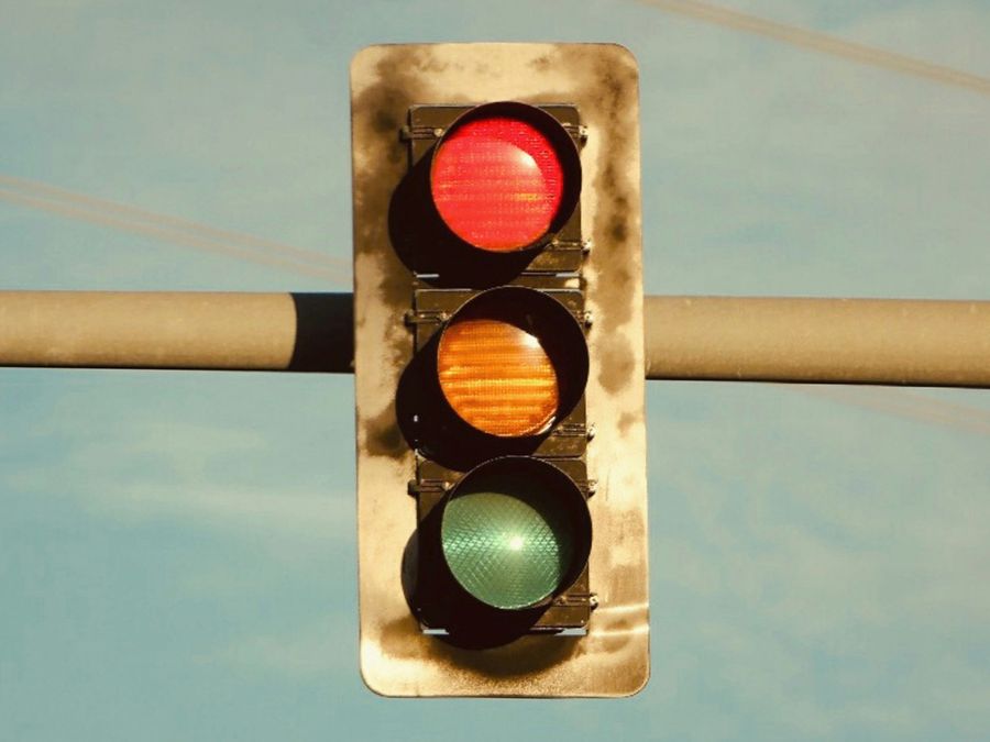 How Do Traffic Lights Know When To Change?